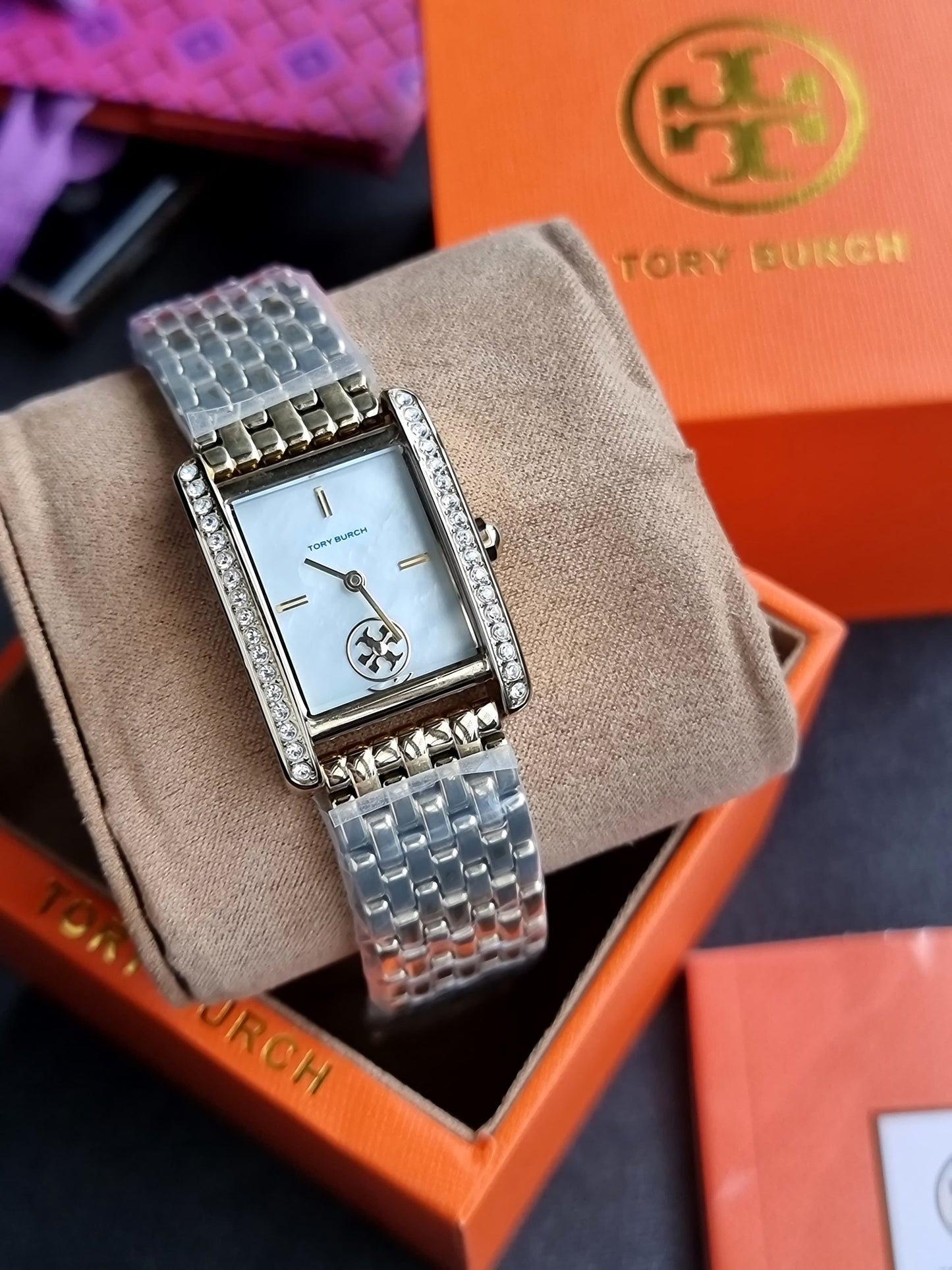 Tory Burch Women’s Quartz Three-tone Stainless Steel Cream Dial 25mm Watch TBW1073